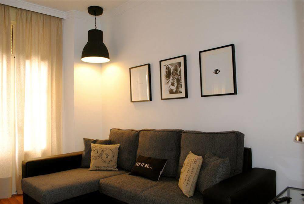 Minimal Rooms Малага Екстер'єр фото